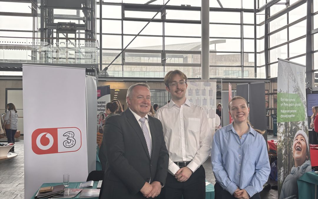 Supporting VodafoneThree at Y Farchnad